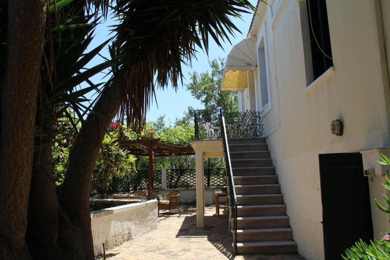 הוילה Vrontádos Chios Stone House מראה חיצוני תמונה