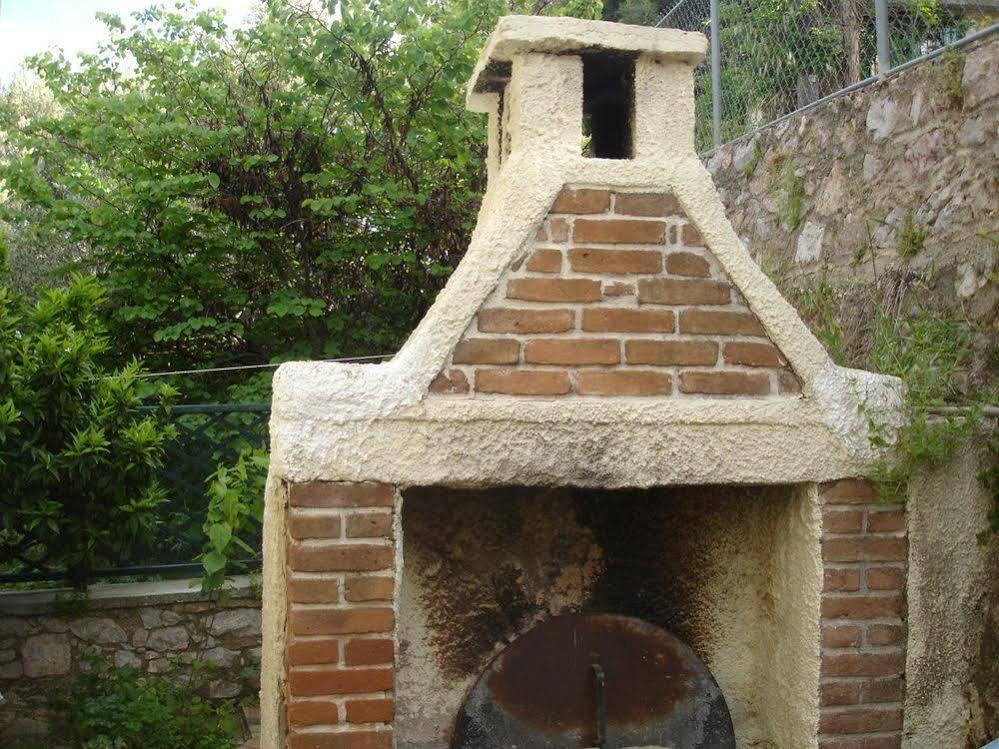 הוילה Vrontádos Chios Stone House מראה חיצוני תמונה